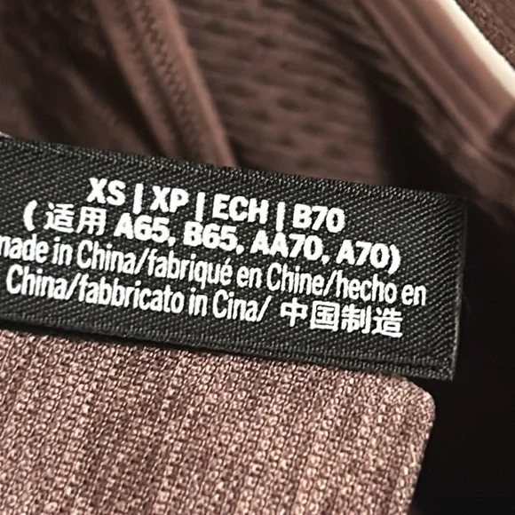 VS PINK SEAMLESS LIGHTLY LINED ATHLETIC SPORTS WORKOUT BRA - Picture 11 of 12